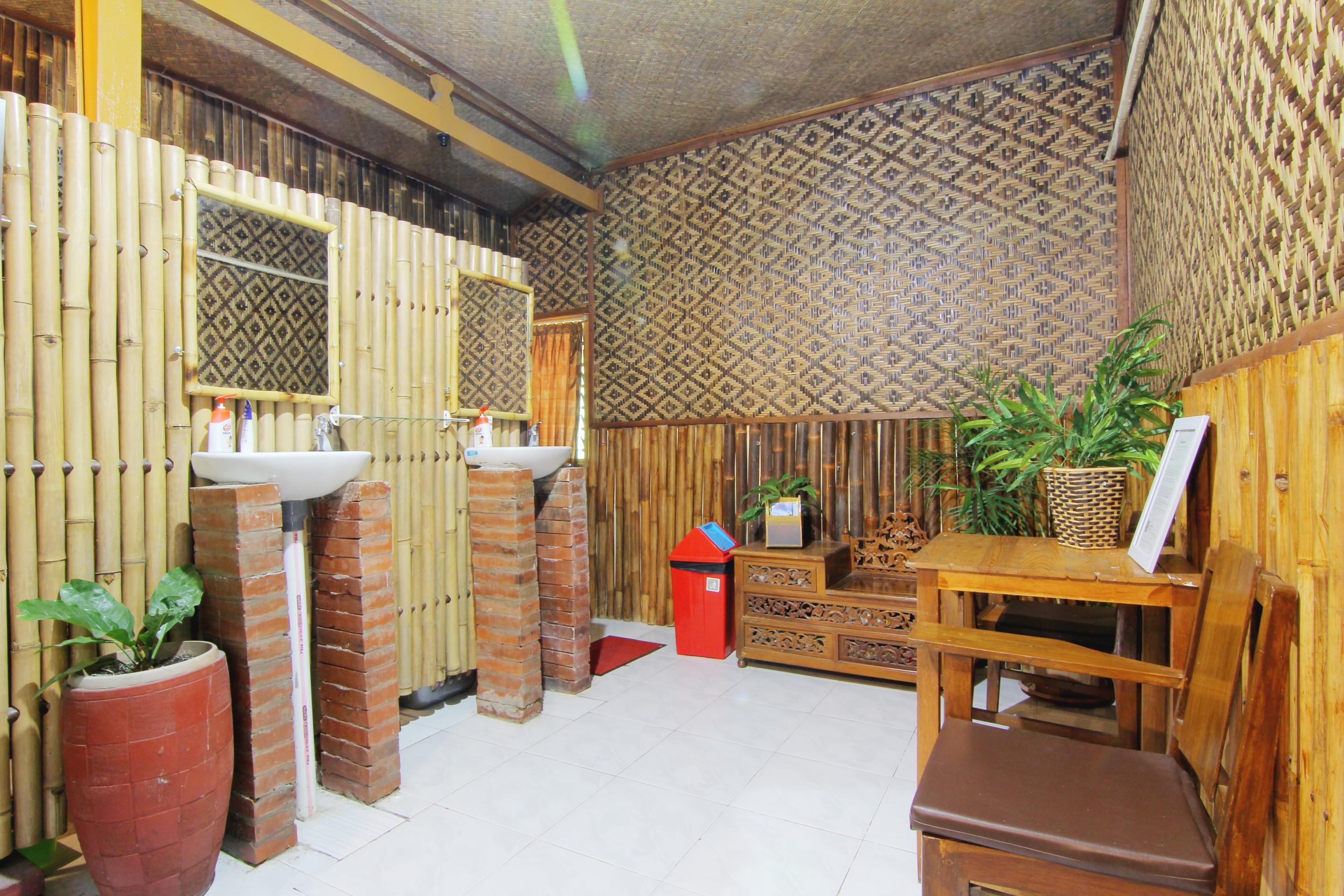 Bilik Bamboo Hostel Jogyakarta Zewnętrze zdjęcie