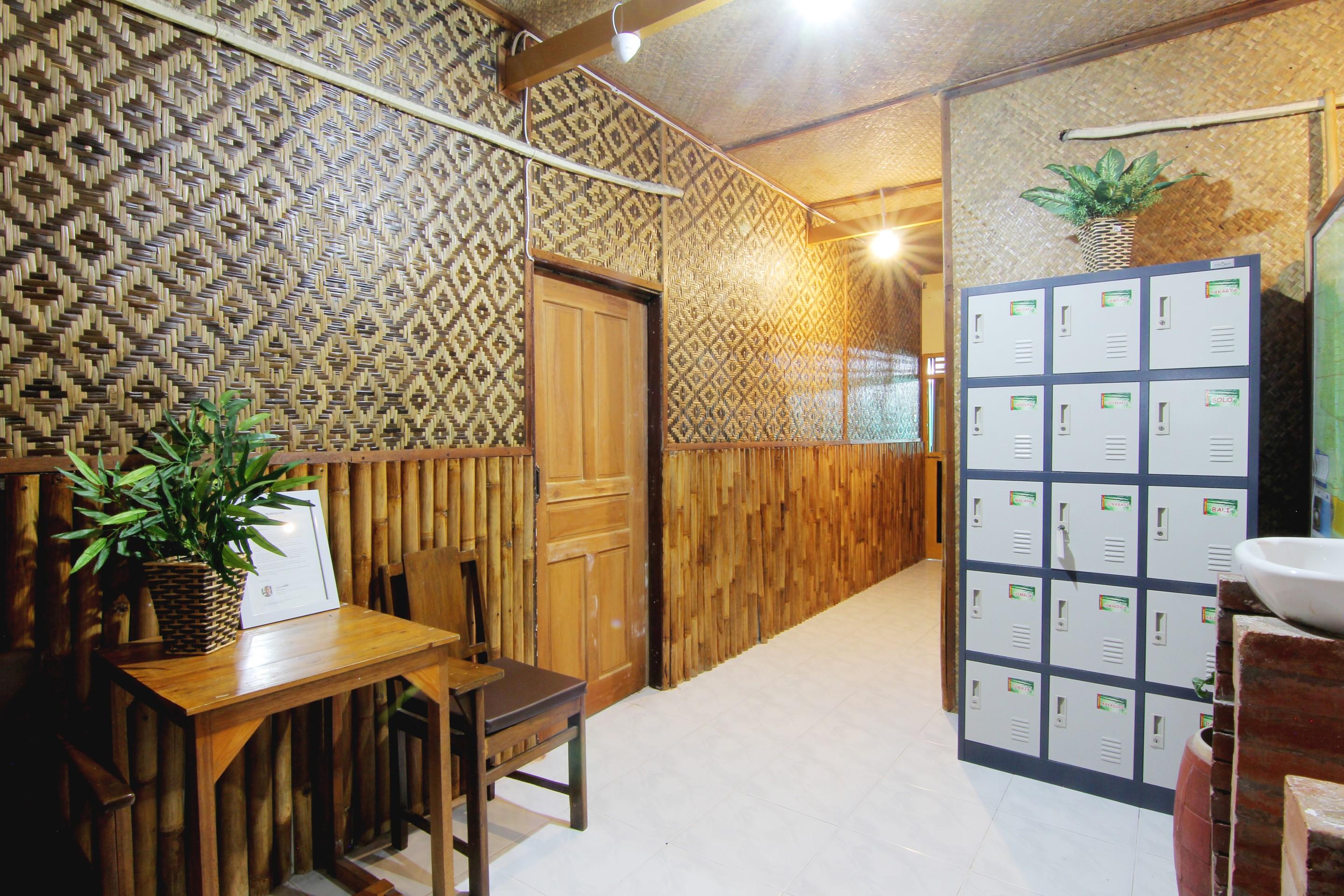 Bilik Bamboo Hostel Jogyakarta Zewnętrze zdjęcie